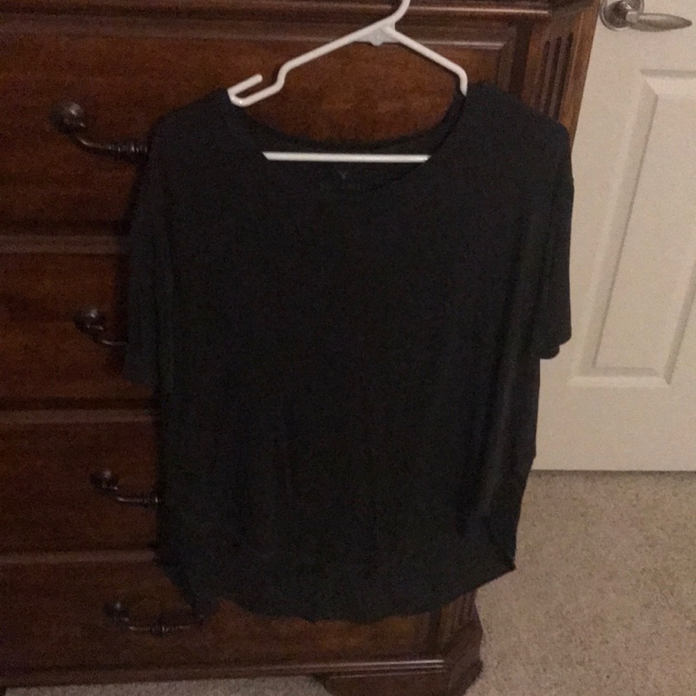 American Eagle short-sleeve shirt